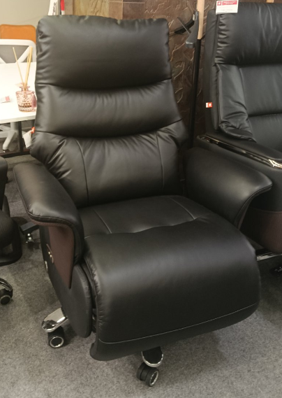 Кресло руководителя Отаман кожа LC-A black 3